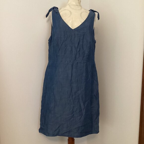 NWT BRAVISSIMO SLEEVELESS DENIM CHAMBRAY SUNDRESS CURVY SIZE 14 CASUAL SUMMER - Picture 1 of 3